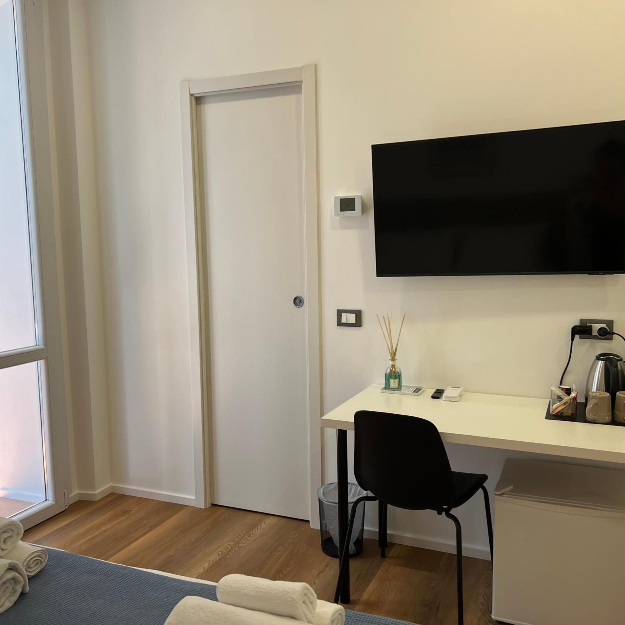 Sunrise Rooms La Spezia Exterior foto