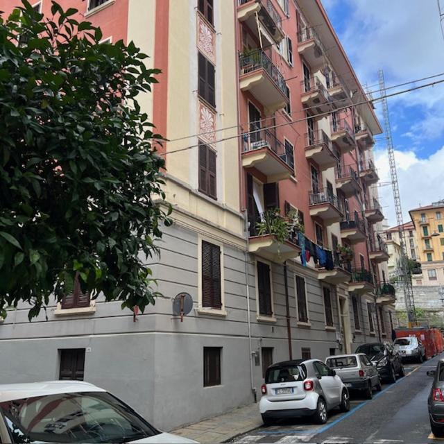 Sunrise Rooms La Spezia Exterior foto